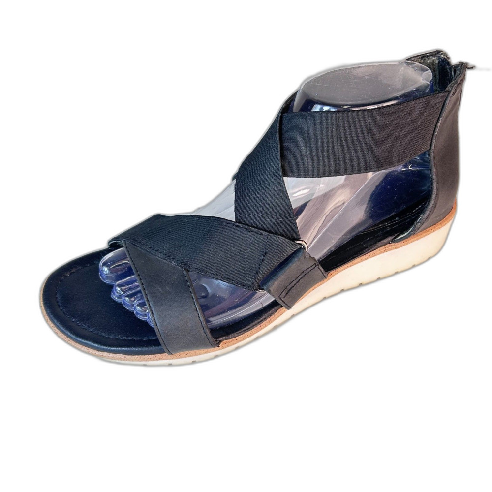 Eurosoft Wmns Black Stretchy Strappy Gladiator-Style Zip Back Sandals Size 8M